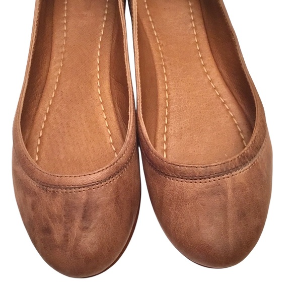 Frye Carson Ballet Flats Brown Tan Distressed Leather Slip-ons Size: 7.5B - Picture 5 of 13